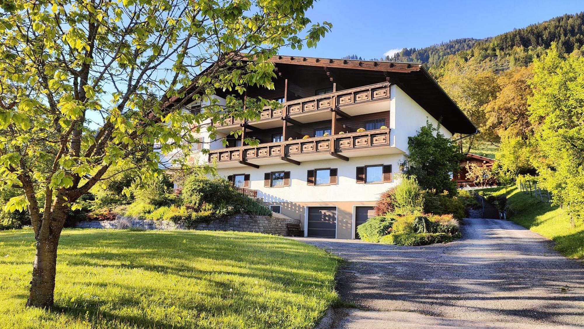 Moderne-Ferienwohnung-Nur-1Km-Vom-Millstaetter-See-In-Kaernten-Entfernt Millstatt Exteriér fotografie